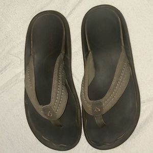 OLAKAI MEN FLIP FLOPS NEW CONDITION  SIZE 10